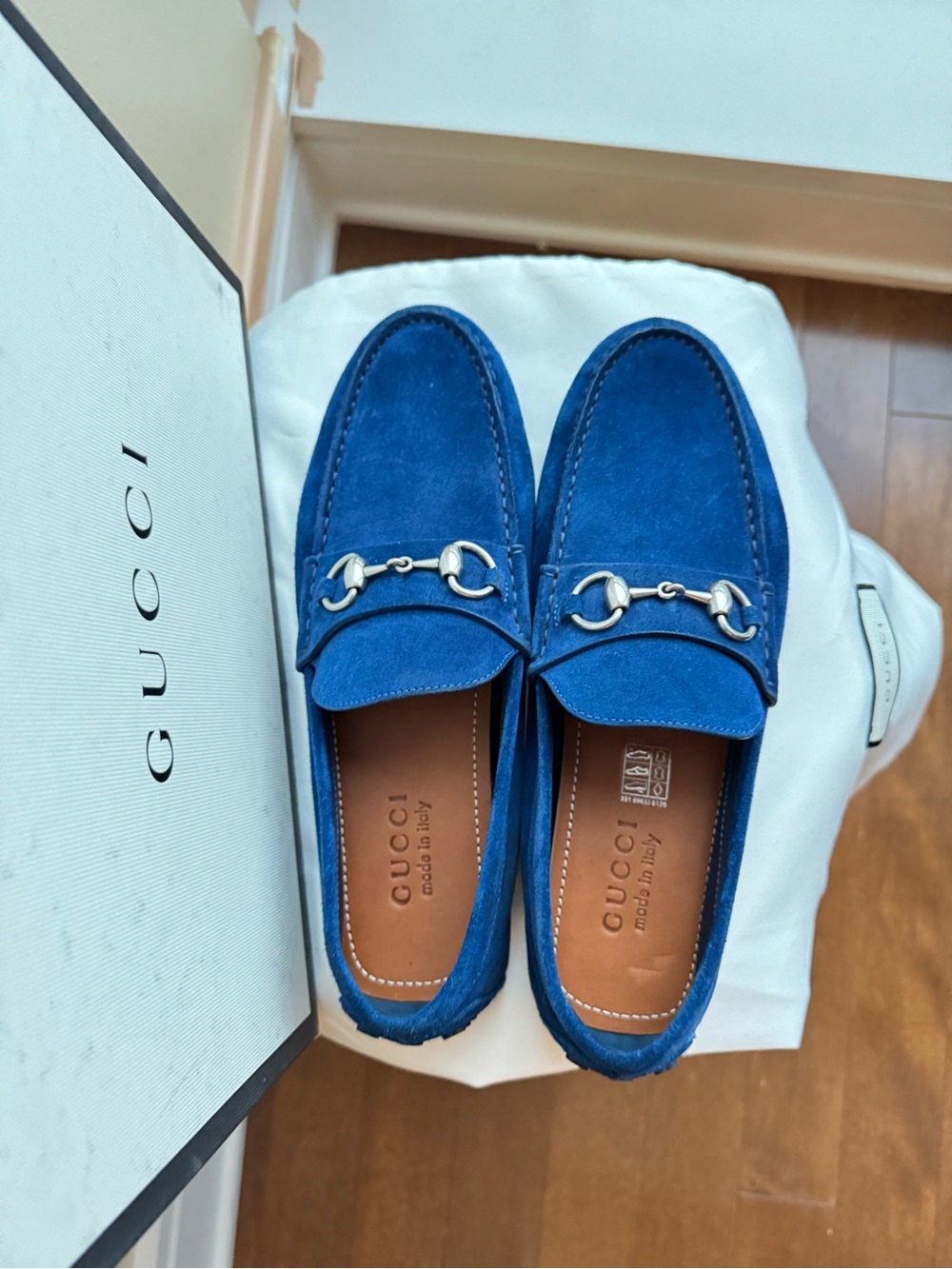 NWT Gucci Men’s Horsebit Loafers in Royal Blue, Suede, size 7 (US Men’s 7.5)